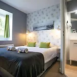 Hotel Au Bout Du Quai 3*