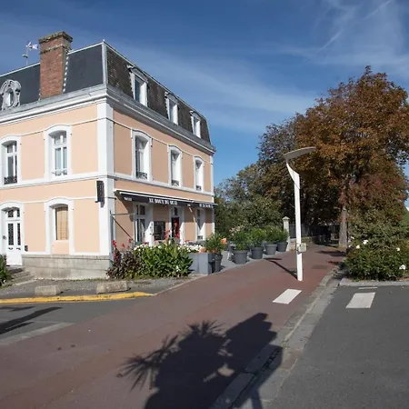 Hotel Au Bout Du Quai