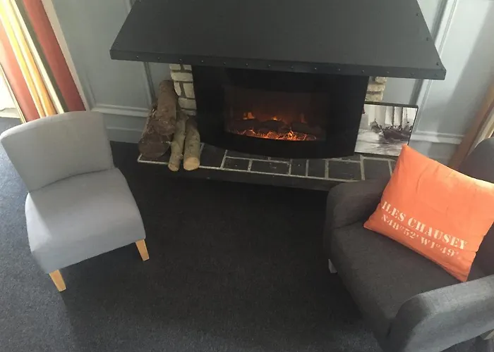 Au Bout Du Quai Granville