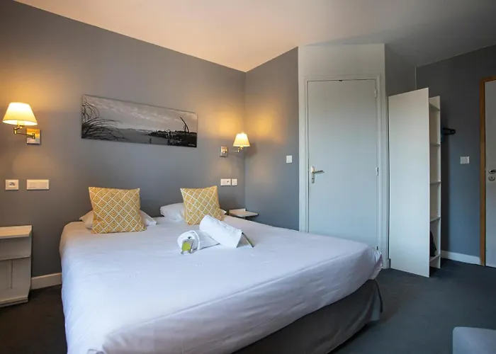 Au Bout Du Quai Hotel Granville