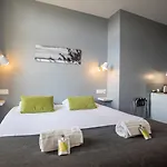 Au Bout Du Quai Hotel Granville
