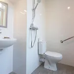 Au Bout Du Quai Hotel
