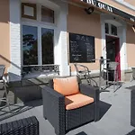 Hotel Au Bout Du Quai