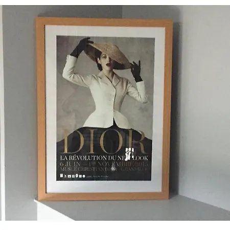 Au Bout Du Quai Granville