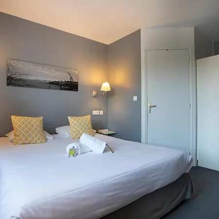 Au Bout Du Quai Hotel Granville