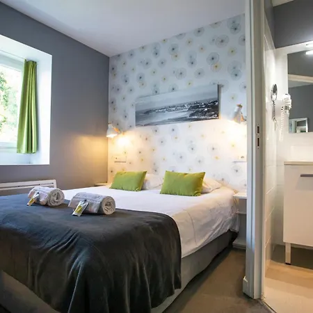 Hotel Au Bout Du Quai 3*