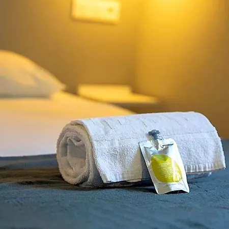 Au Bout Du Quai Hotel Granville