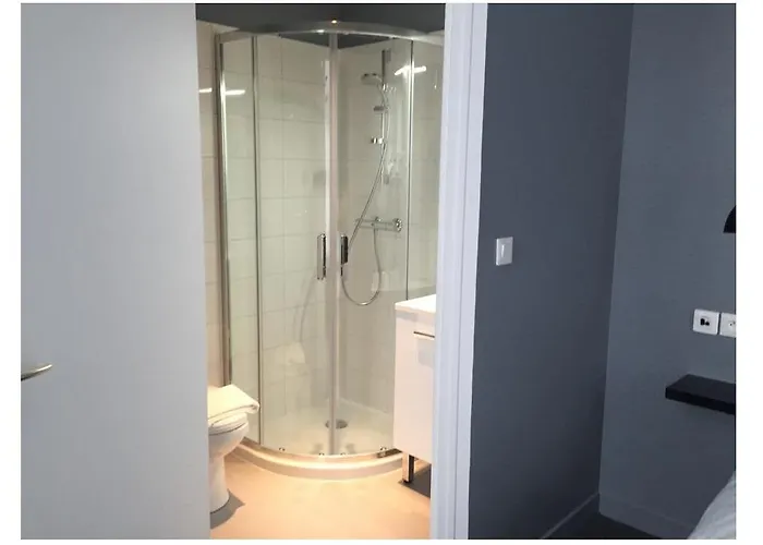 Hotel Au Bout Du Quai