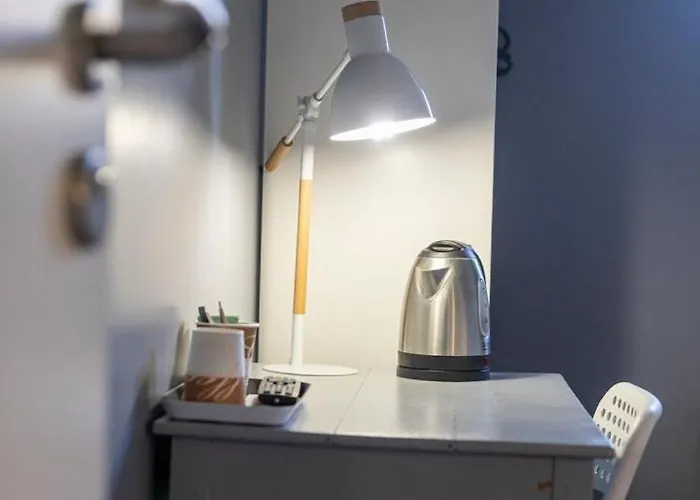 Au Bout Du Quai ホテル グランビル