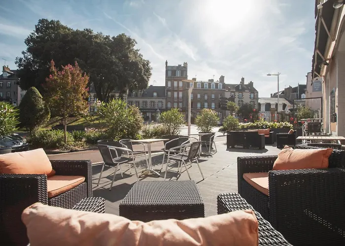 Au Bout Du Quai 3* グランビル