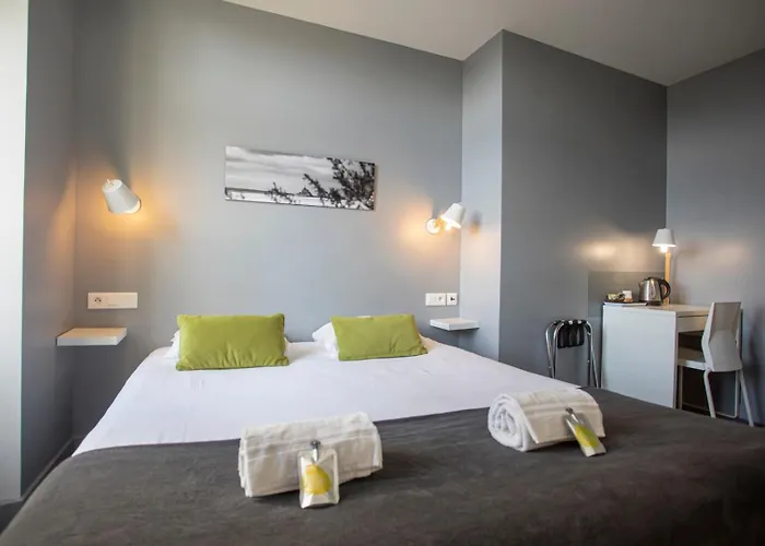 Au Bout Du Quai Hotel Granville